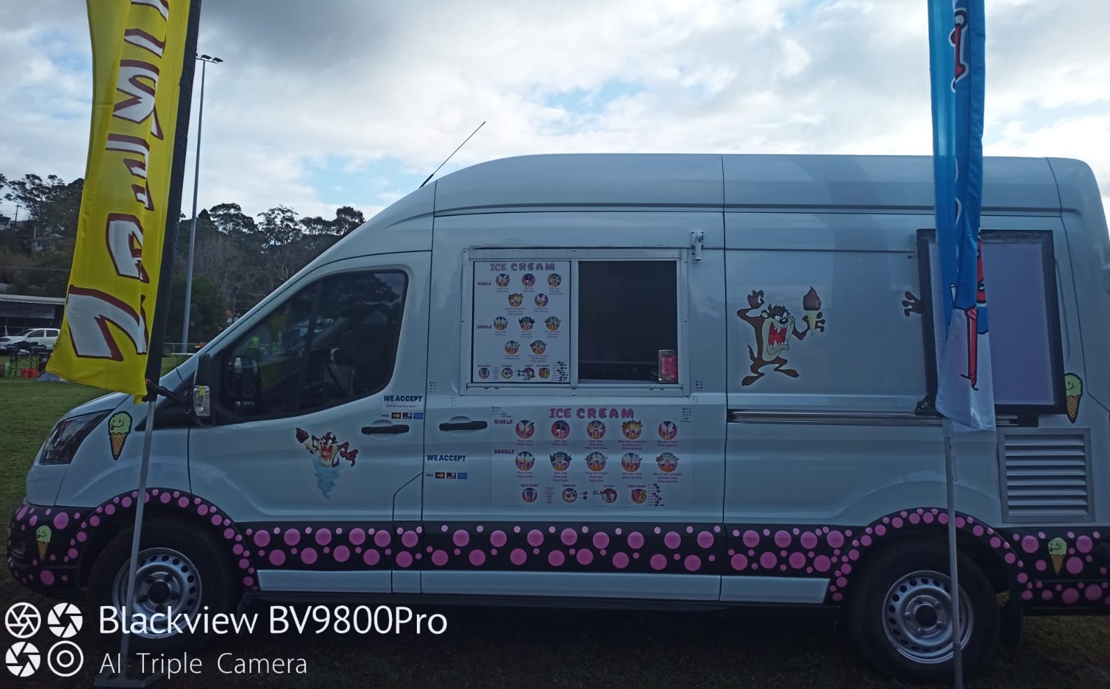 Nicecreamman Truck Left View